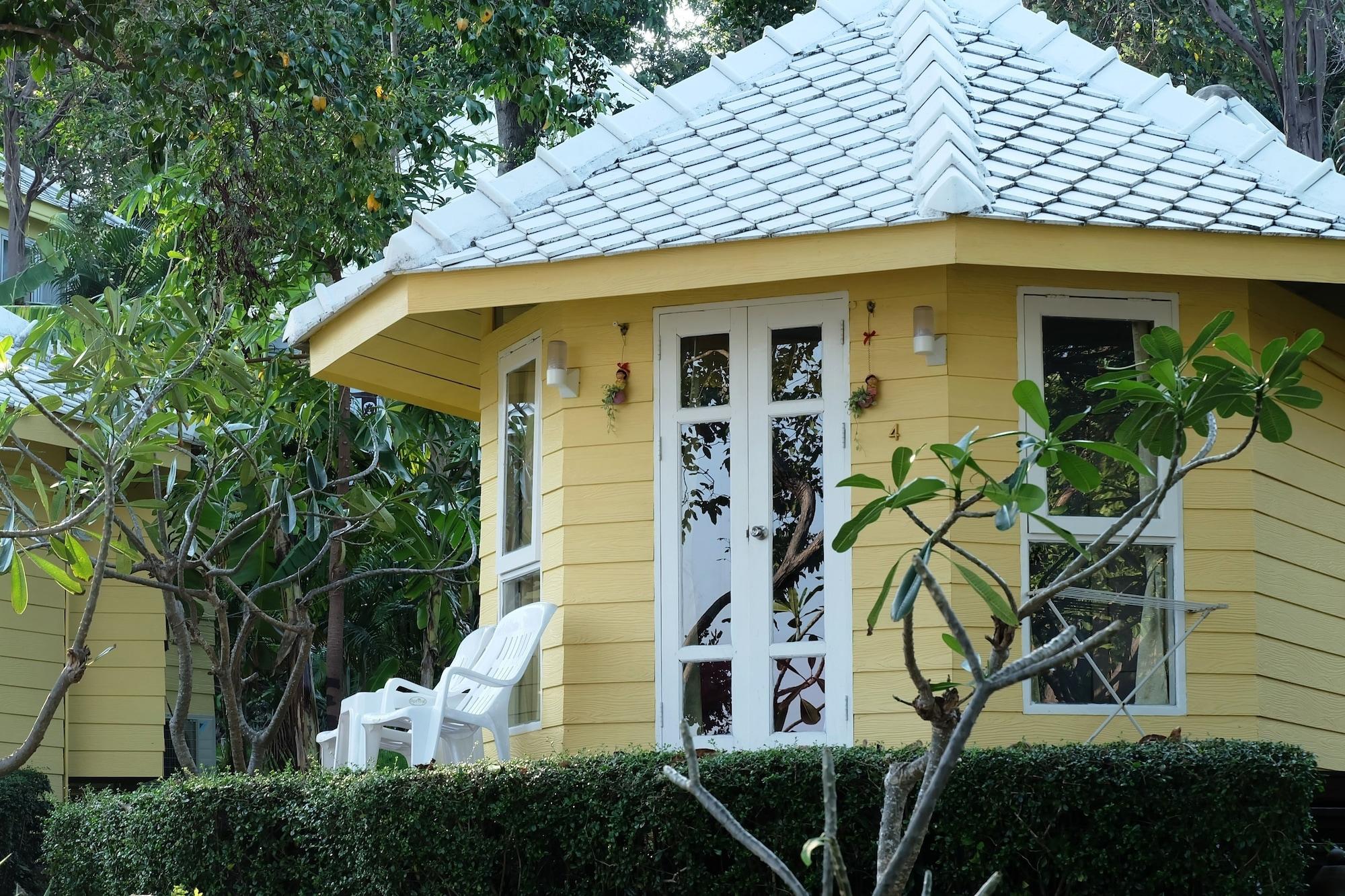 Nimmanoradee Resort - Sha Plus Certified Koh Samet Exterior photo