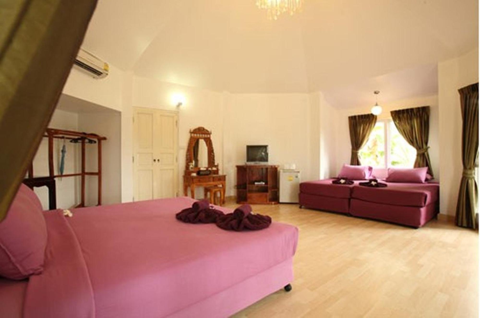 Nimmanoradee Resort - Sha Plus Certified Koh Samet Exterior photo